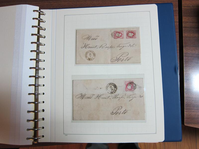 0012 (189).JPG -     Lote:    12      Marcofilia      Lotes Especiais       Descrição:      Portugal.   Colecção especializada de carimbos de duplo círculo, tipo 1852, montada em 4 álbuns Lindner, com selos de diversas emissões e cartas, com estudo minucioso de cada marca. Lote a ver.        Lote       Valor Base:     &euro; 3.000,00     Valor Venda:     Retirado     